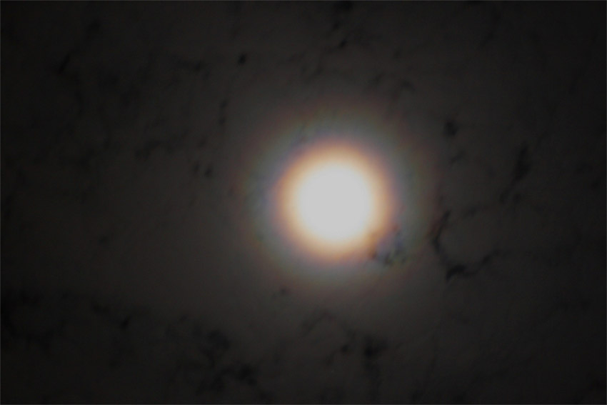 Lunar-corona-Mila.jpg
