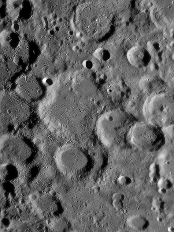 MoonOrontius122806.jpg