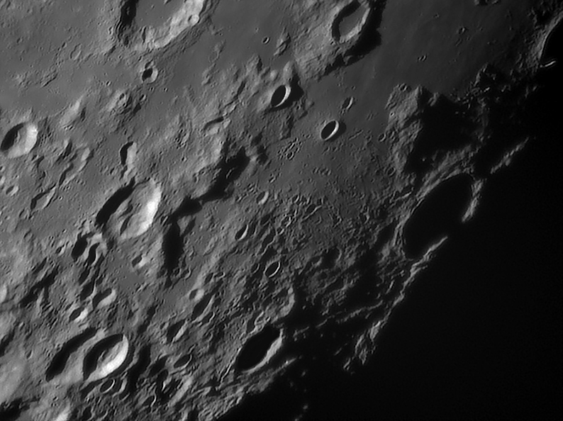 MoonBorda080107.jpg